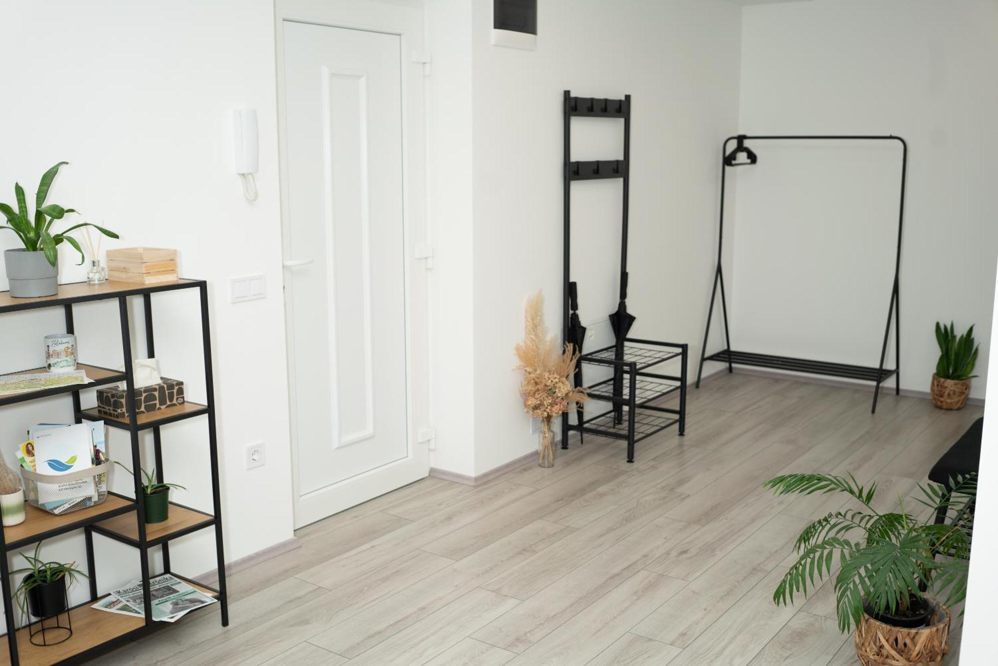 Oazis Apartman 잘라카로쉬 외부 사진
